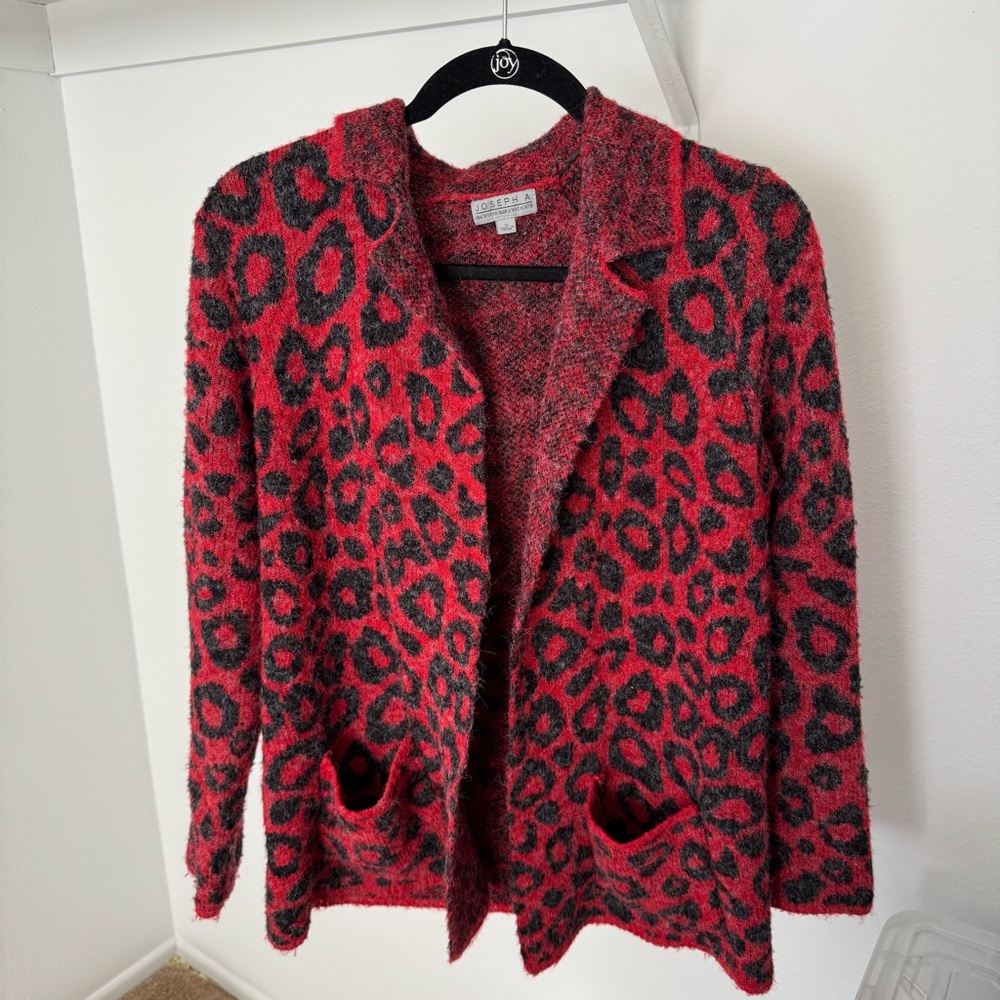 Joseph A Red and Black Leopard Print Cardigan Small Medium